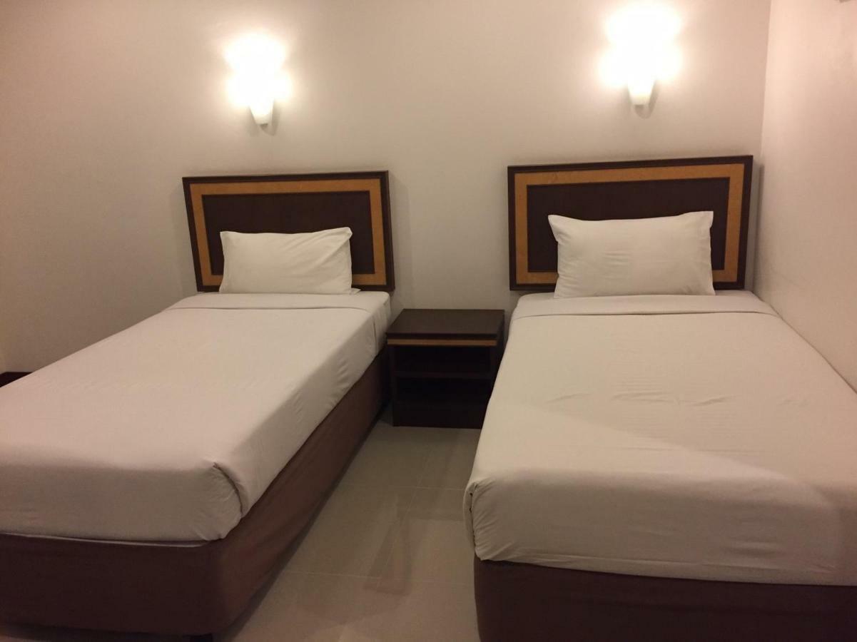 Kp Hotel Udonthani Kumphawapi Exterior foto